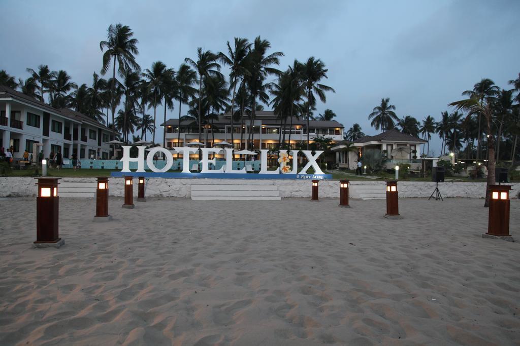 Hotel Lux Ngwesaung Exterior foto